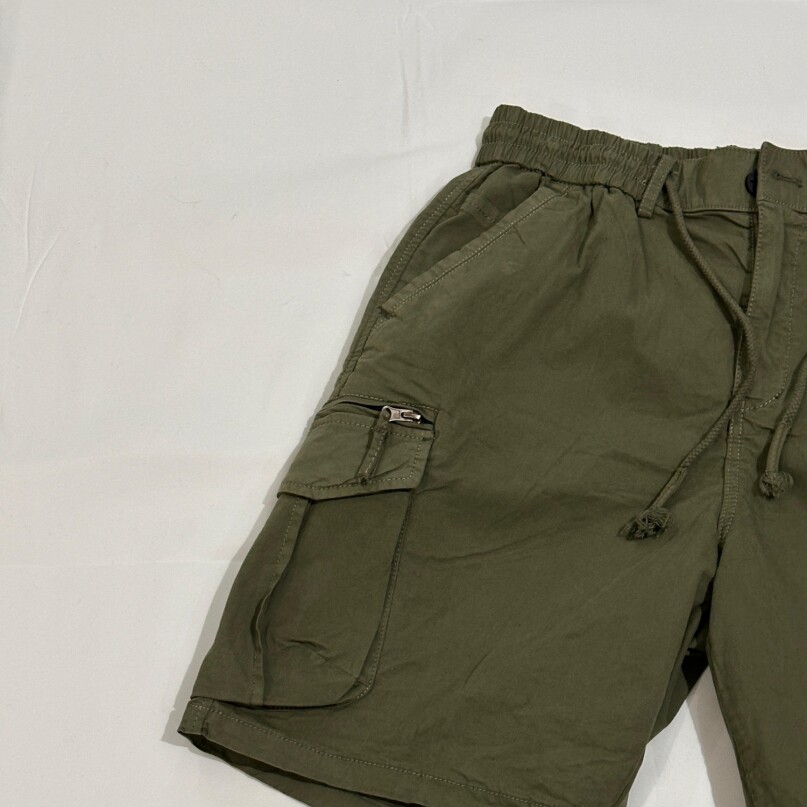 BERMUDA BAGGY KARGO VERDE BERMUDA BAGGY KARGO VERDE