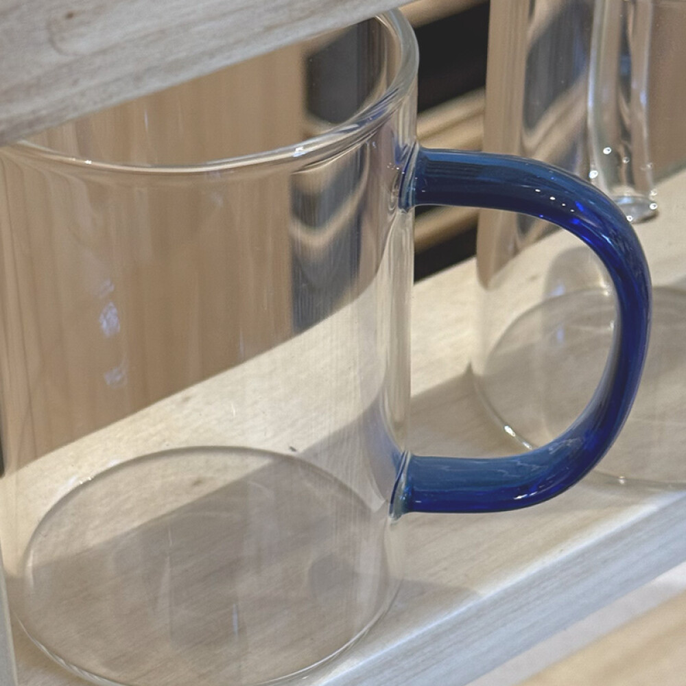 Taza vidrio l asa azul