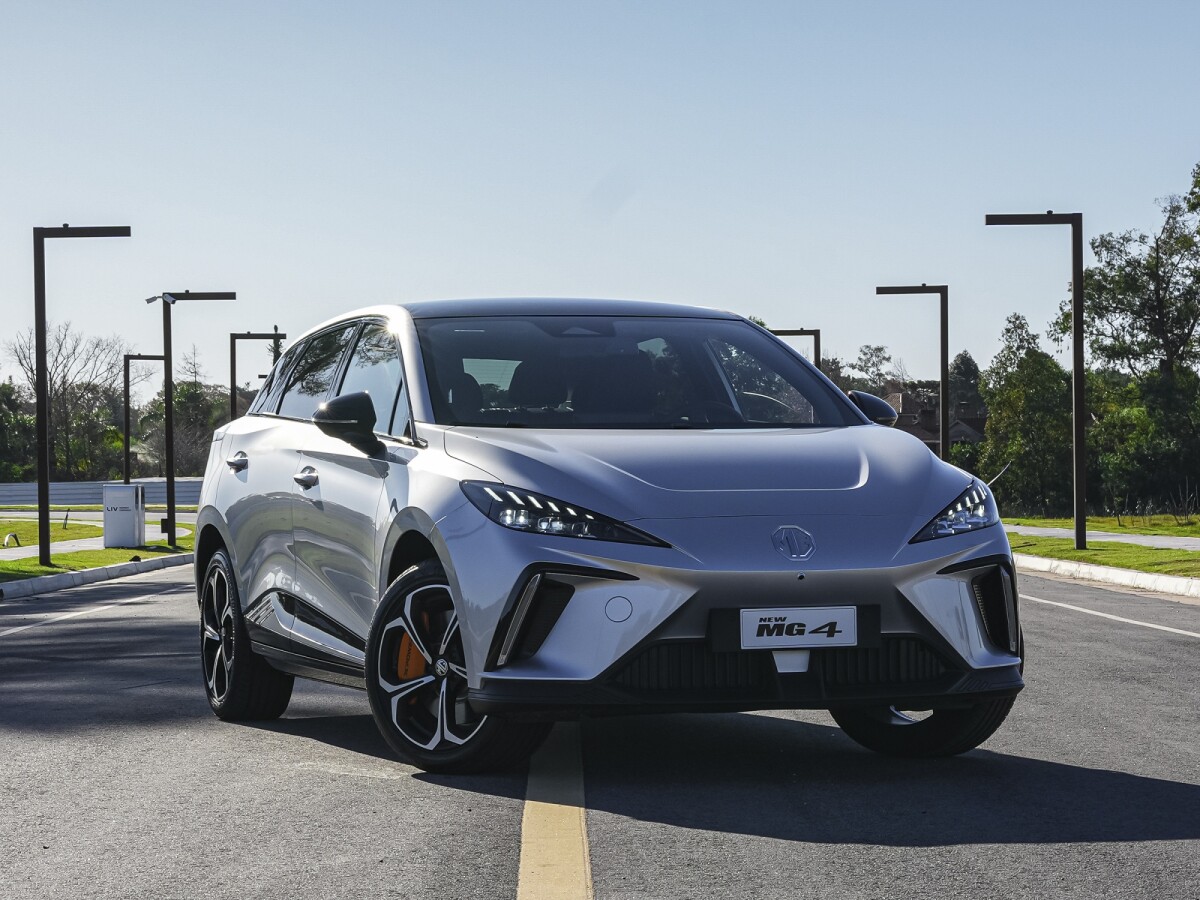 MG MG4 4 X Power Deluxe Extra Full 2026 0KM MG MG4 4 X Power Deluxe Extra Full 2026 0KM