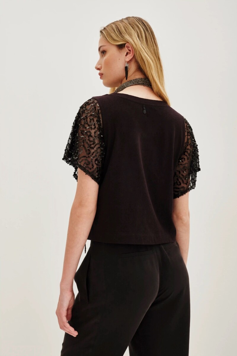 Remera Sky Negro