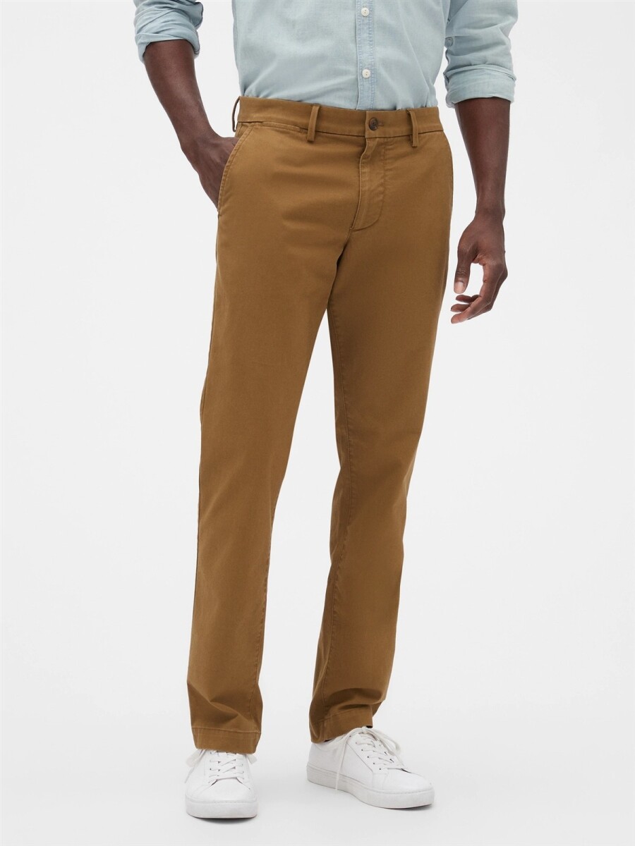V-ESSENTIAL KHAKI SLIM FIT - Palomino Brown Global 