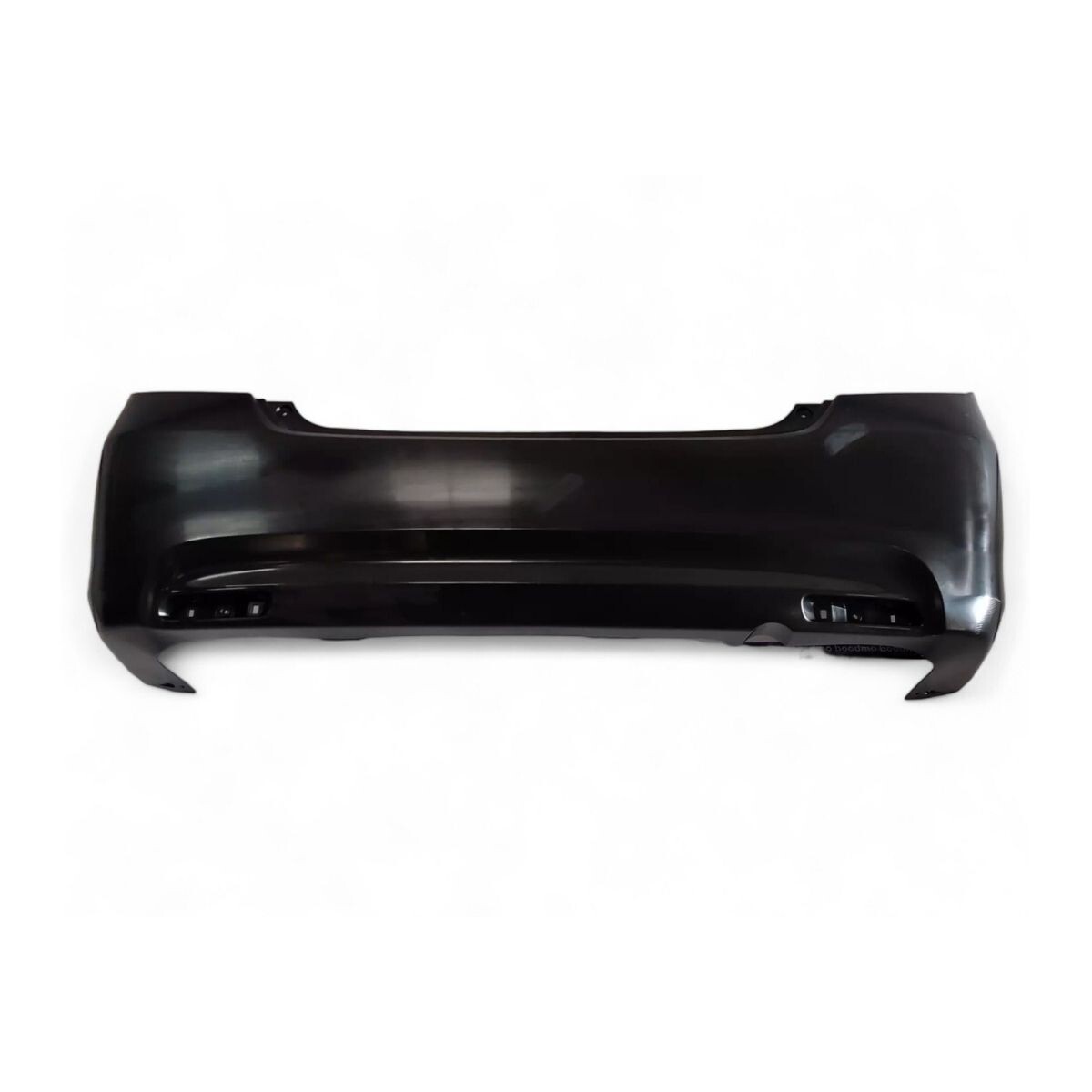 PARAGOLPE TRASERO NEGRO LISO 