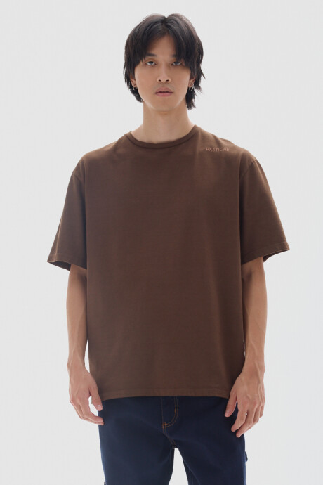 T-shirt Mad Brown