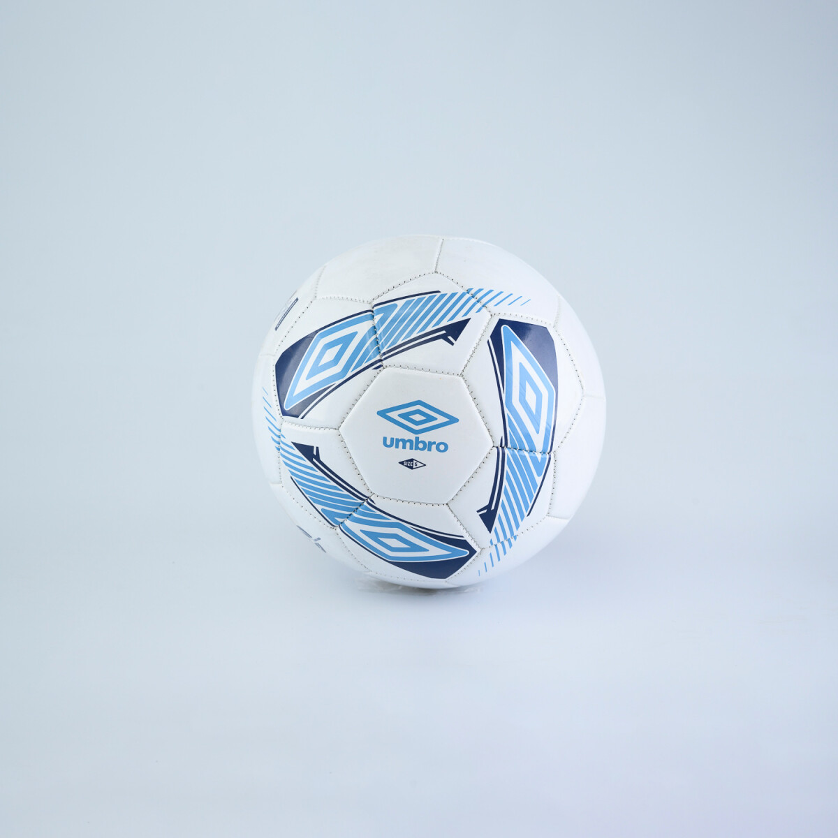 PELOTA UMBRO ULTRA Nº5 Umbro - 971 