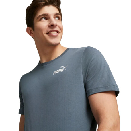 REMERA PUMA ESS SMALL LOGO TEE 10