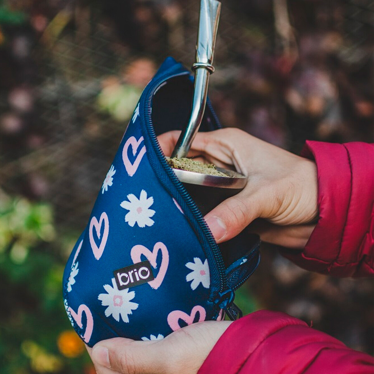 Funda Para Mate y Bombilla Matesa Brio Neopreno Con Cierre Corazones
