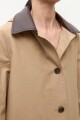 Trench impermeable cuello en contraste beige