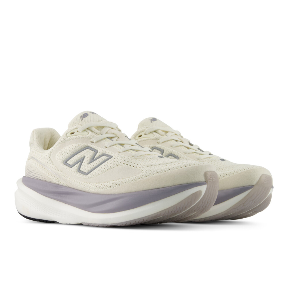 Zapatillas Running 1080 V15 Mujer Beige