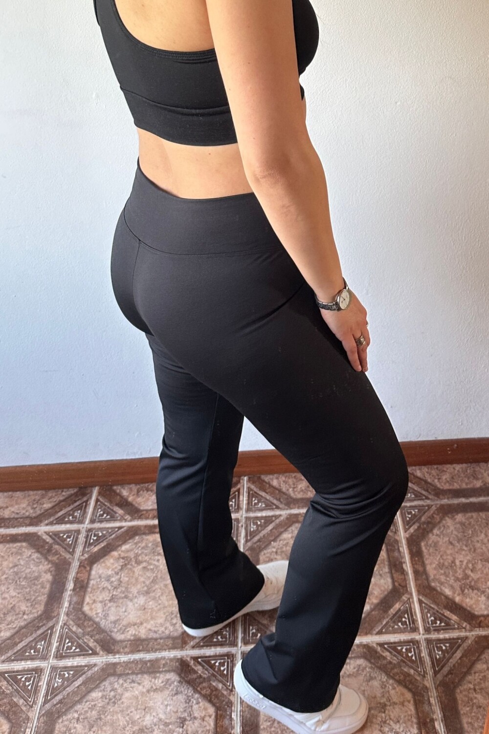 Calza recta con felpa adentro Negro