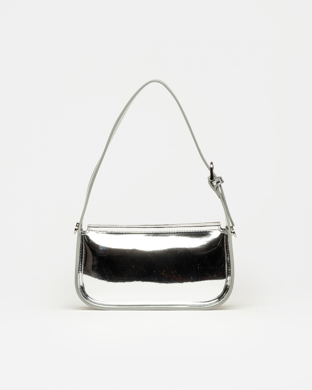 Cartera al hombro Leaf en efecto cuero charol Metalizado