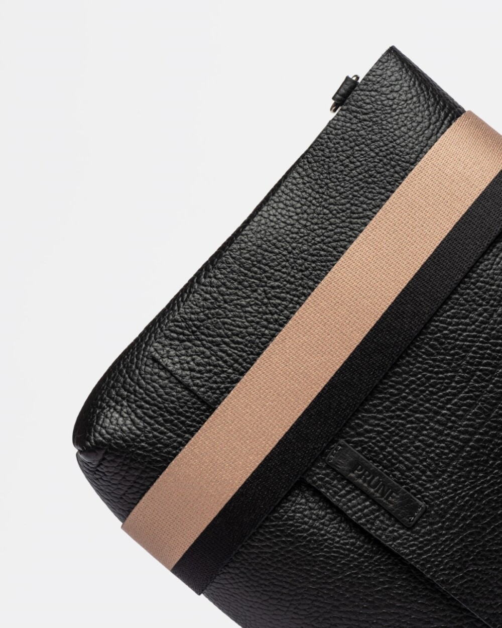 Bandolera Olivia En Cuero Graneado Negro