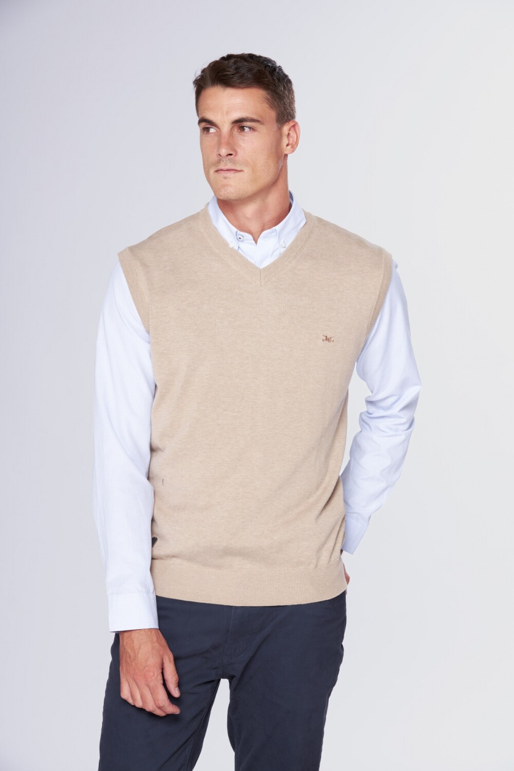 CHALECO TEJIDO Beige