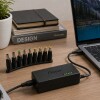Cargador universal para laptop con multi conectores Cargador universal para laptop con multi conectores
