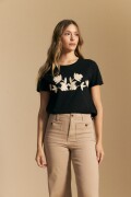 REMERA FLORALIA Negro