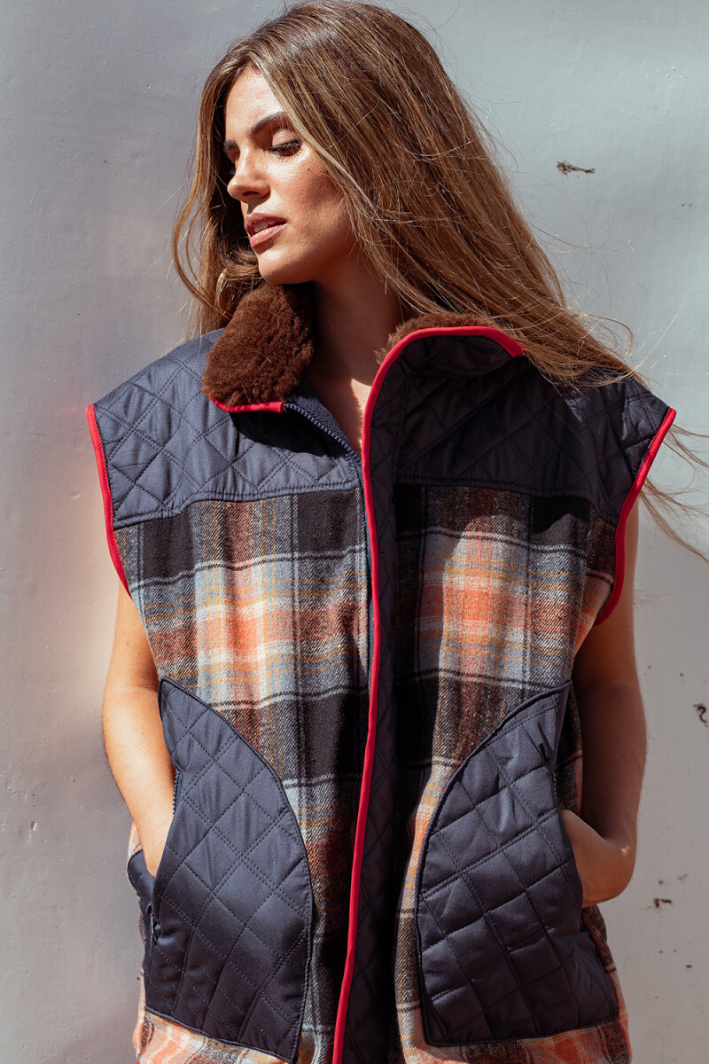 Saddle Vest Azul Marino / Naranja