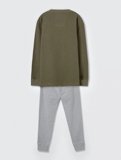 CONJUNTO INFANTIL CON ESTAMPA VERDE
