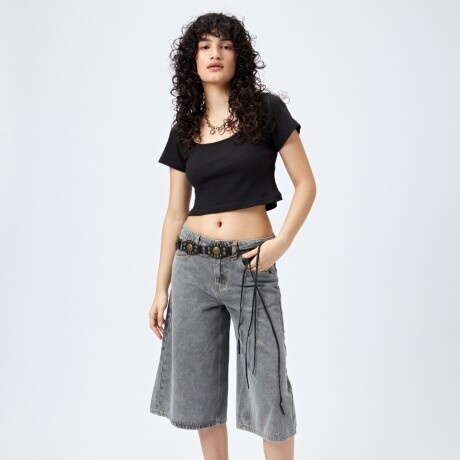 REMERA FORTE Negro