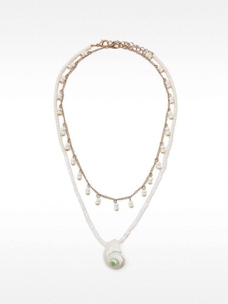 Set De Collares Con Conchas blanco
