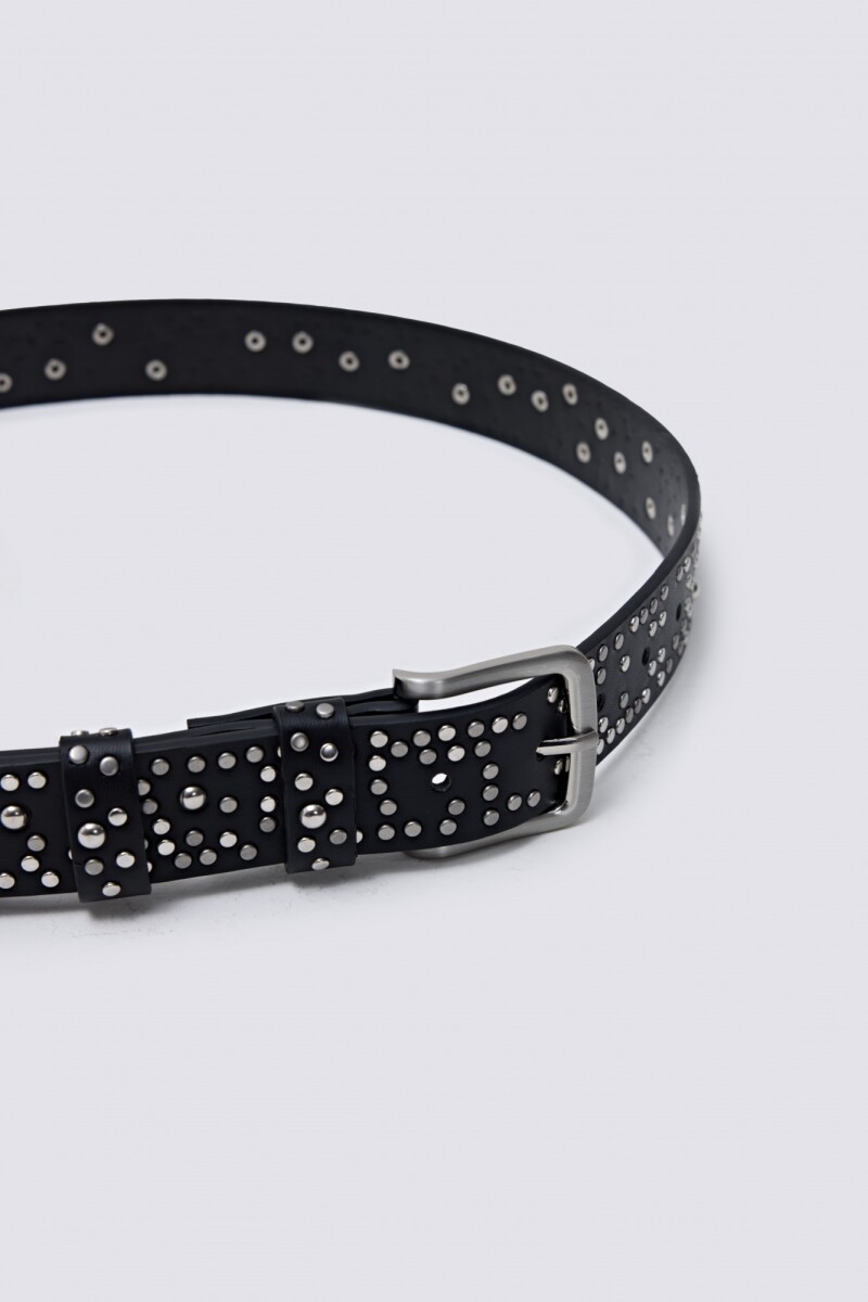 Cinturón tachas negro