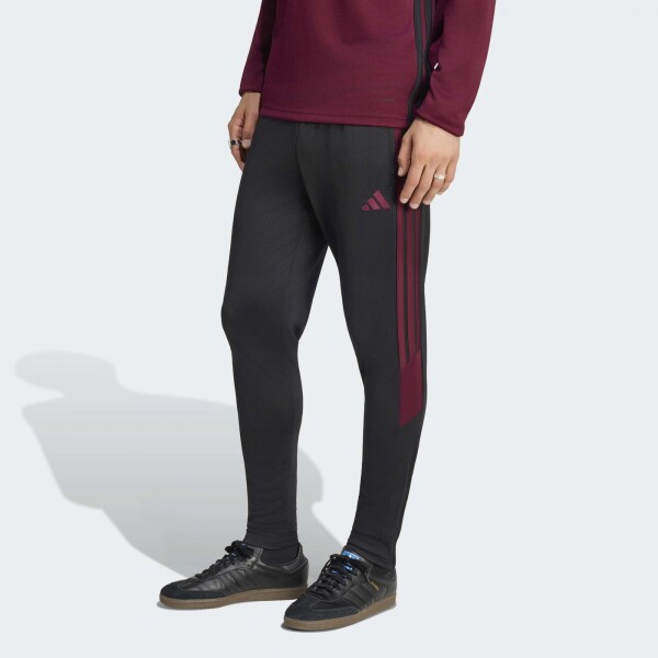 Pantalón Adidas Tiro 26 Essentials Negro