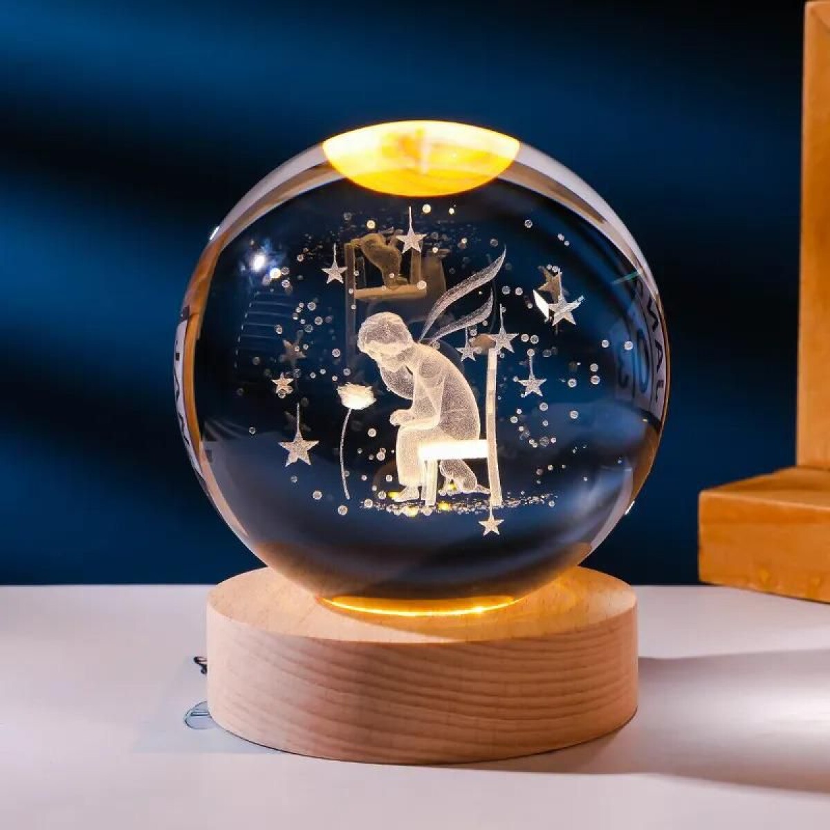 Lámpara Veladora Esfera De Cristal Principito - En Silla 