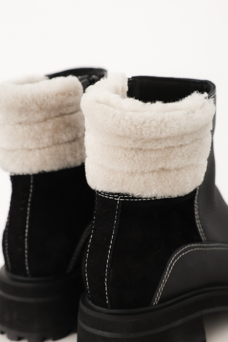 Bota Corderoy Negro