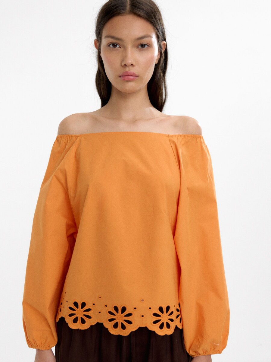 Blusa Con Bordados Perforados naranja