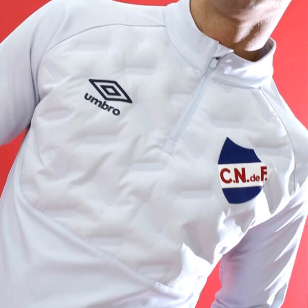 BUZO MEDIO CIERRE PINS Nacional Hombre 007