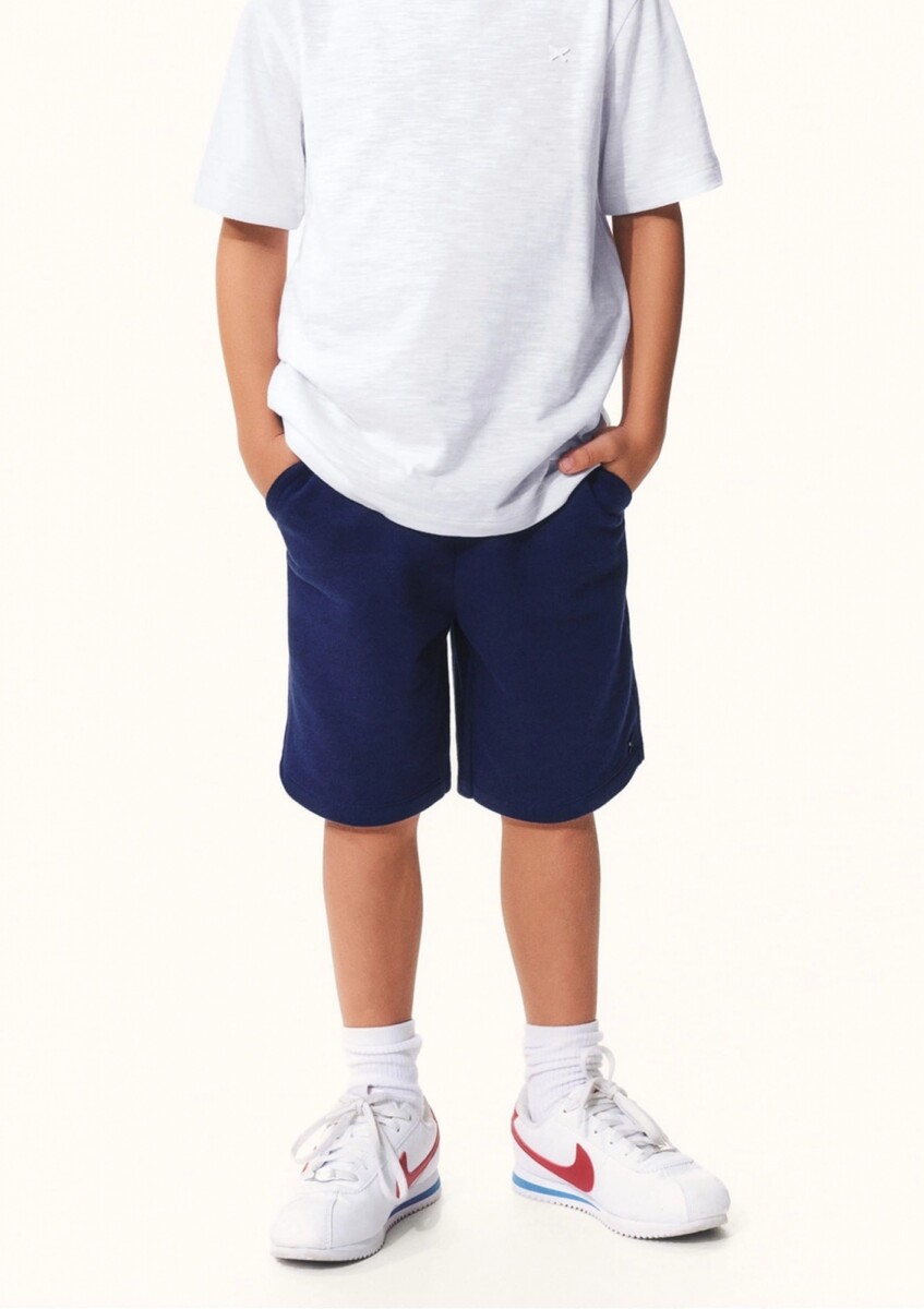 BERMUDA BÁSICA DE NIÑO EN ALGODÓN - AZUL OSCURO 