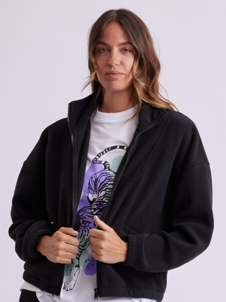 Campera polar oversize Negra