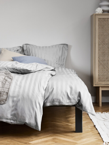 Juego funda nórdica satén NELL 155x220 gris cl Juego funda nórdica satén NELL 155x220 gris cl