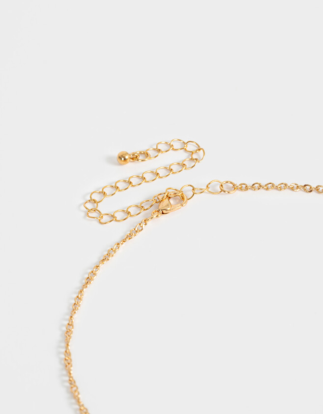 Cadena Corta con Dije Con corazón Cadena Corta Con Dije Con Corazón - Dorado