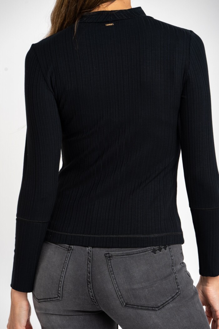 Polera Negro