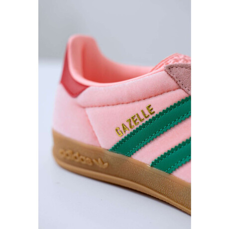 Champion Gazelle Pink