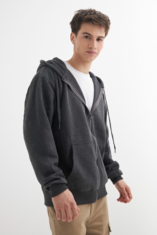 Campera con capucha y bolsillo GRIS