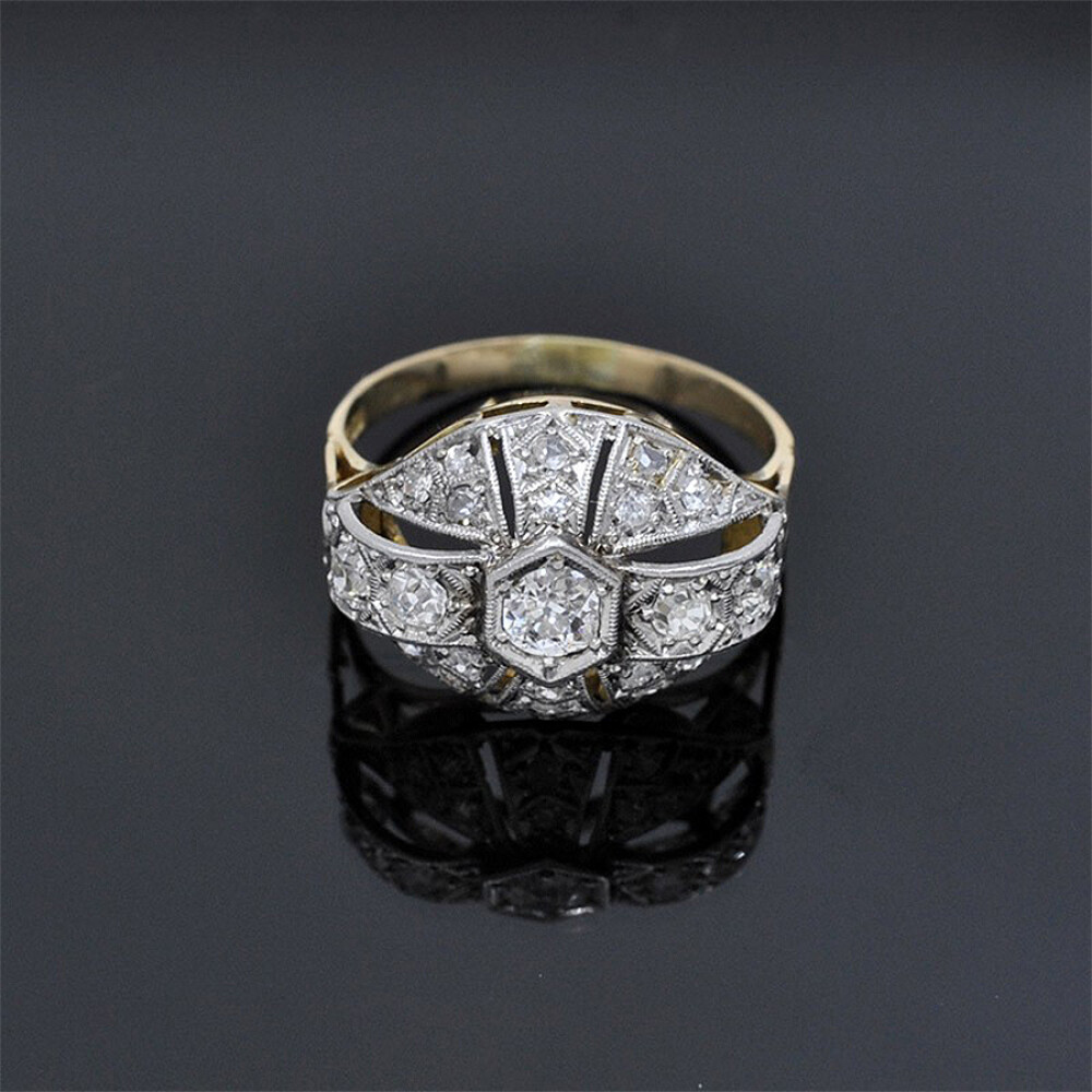 Anillo Antiguo En Oro 18K, Brillantes Y Diamantes Anillo Antiguo En Oro 18K, Brillantes Y Diamantes