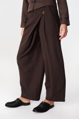 Pantalon Cruzado Chocolate