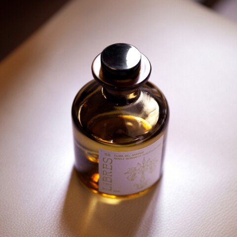 Difusor aromatizador de ambientes Flora del Naranjo 80ml Difusor aromatizador de ambientes Flora del Naranjo 80ml