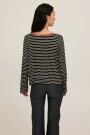REMERA CAPTAIN Negro