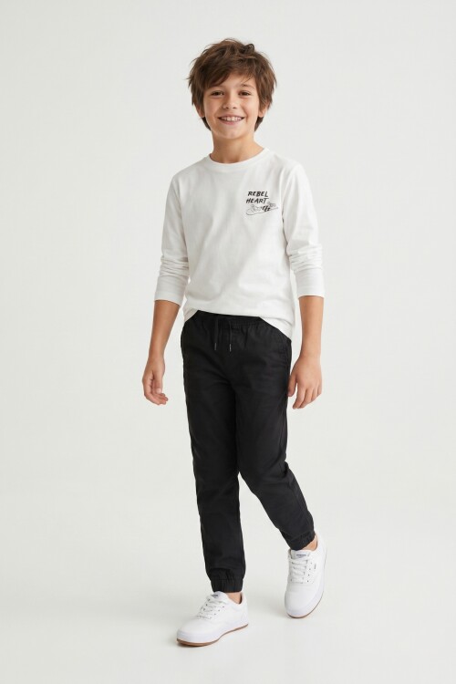 Jogger con elástico NEGRO