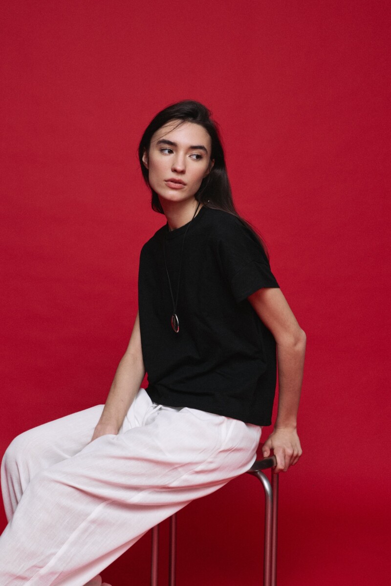 REMERA JANA Negro