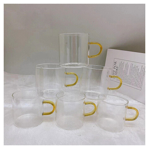 Taza de vidrio traslúcido con asa dorada 5.5x5.5cm Taza De Vidrio Traslúcido Con Asa Dorada 5.5x5.5cm