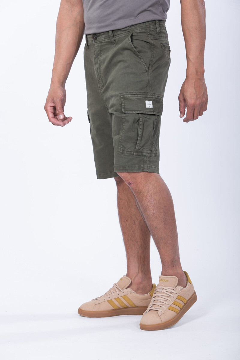 Bermuda UFO cargo Verde