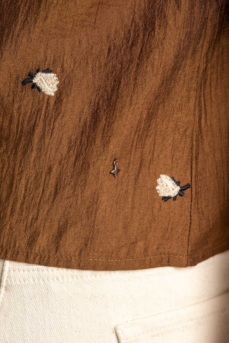 Blusa Bordada Marron