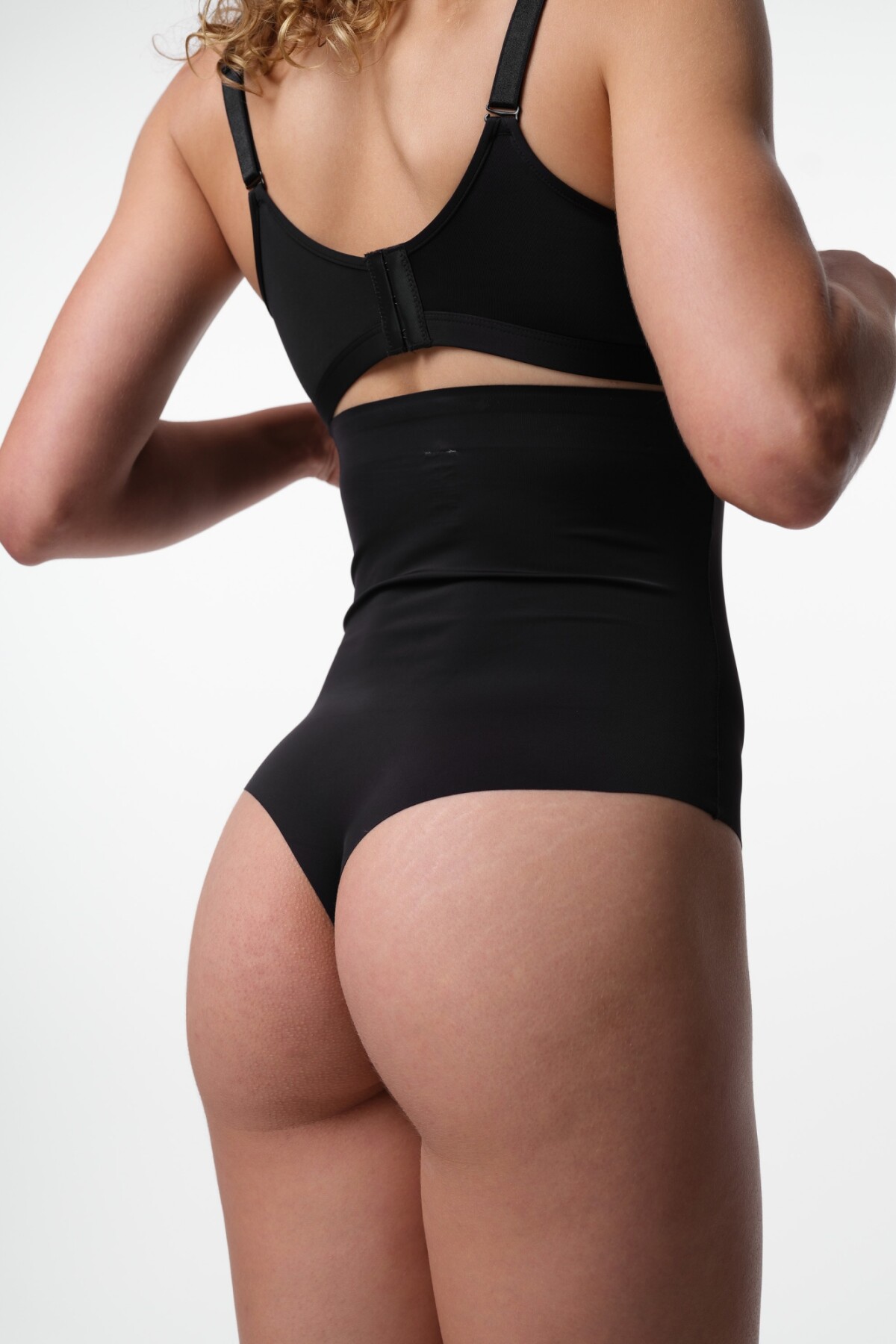 Colaless Slim Ruby Negro