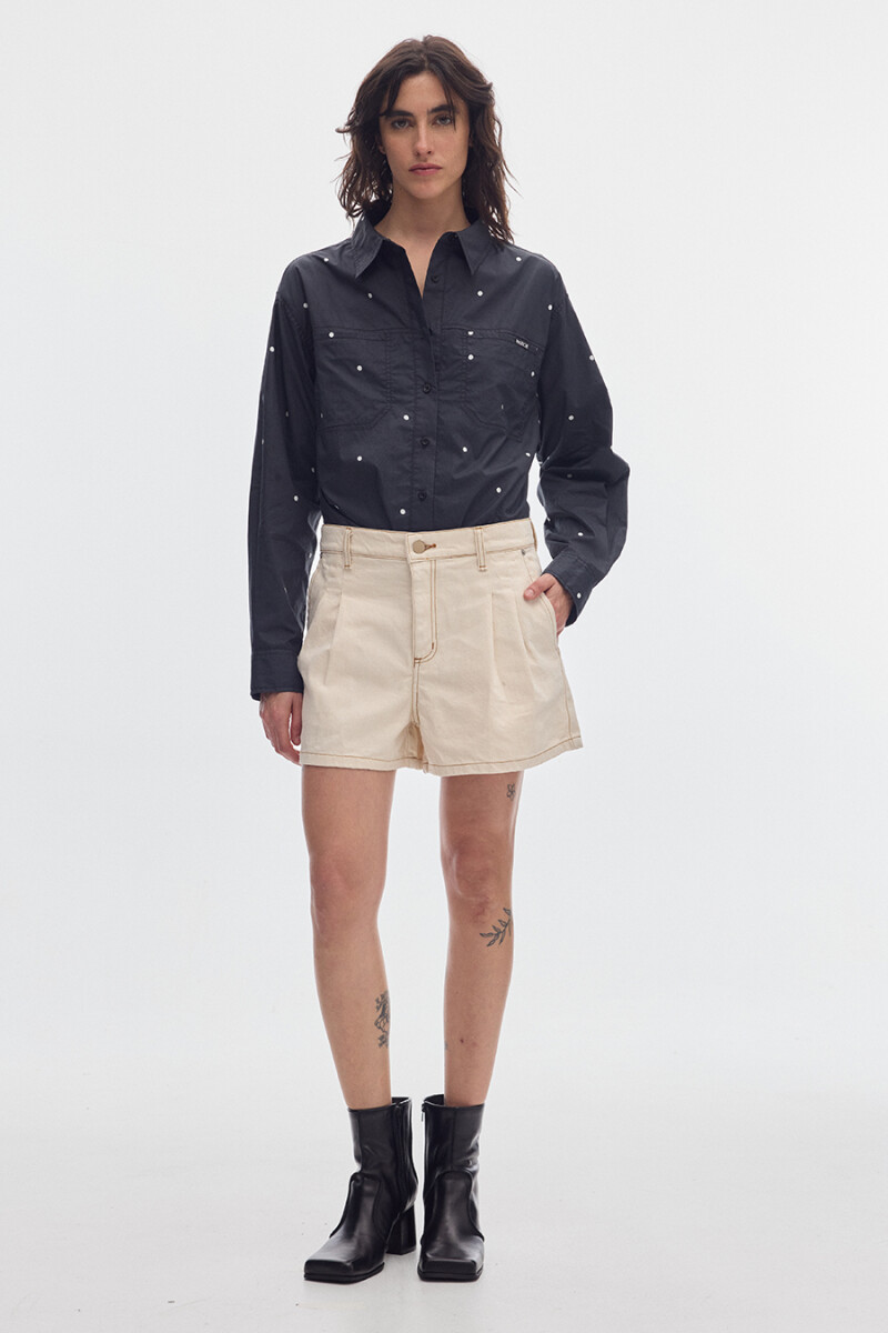 Short Tailor Solid Cream