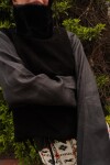 Neck Vest Negro