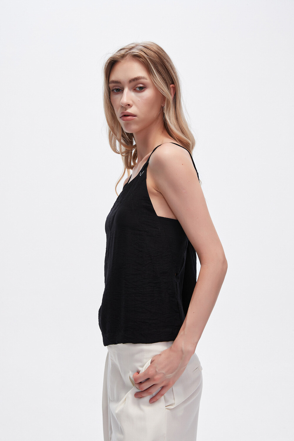 Musculosa Pedras Negro