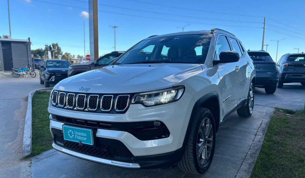 Jeep Compass Longitude 1.3 2023 Jeep Compass Longitude 1.3 2023