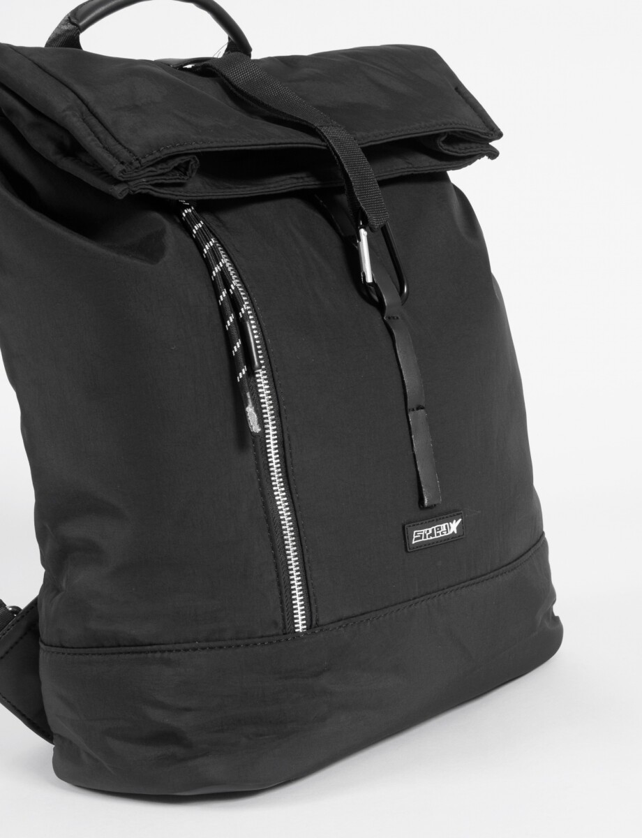 Mochila zipper de tela - negro 